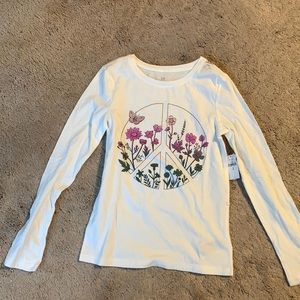 Brand New with tags - Gap Kids Graphic Long Sleeve tee